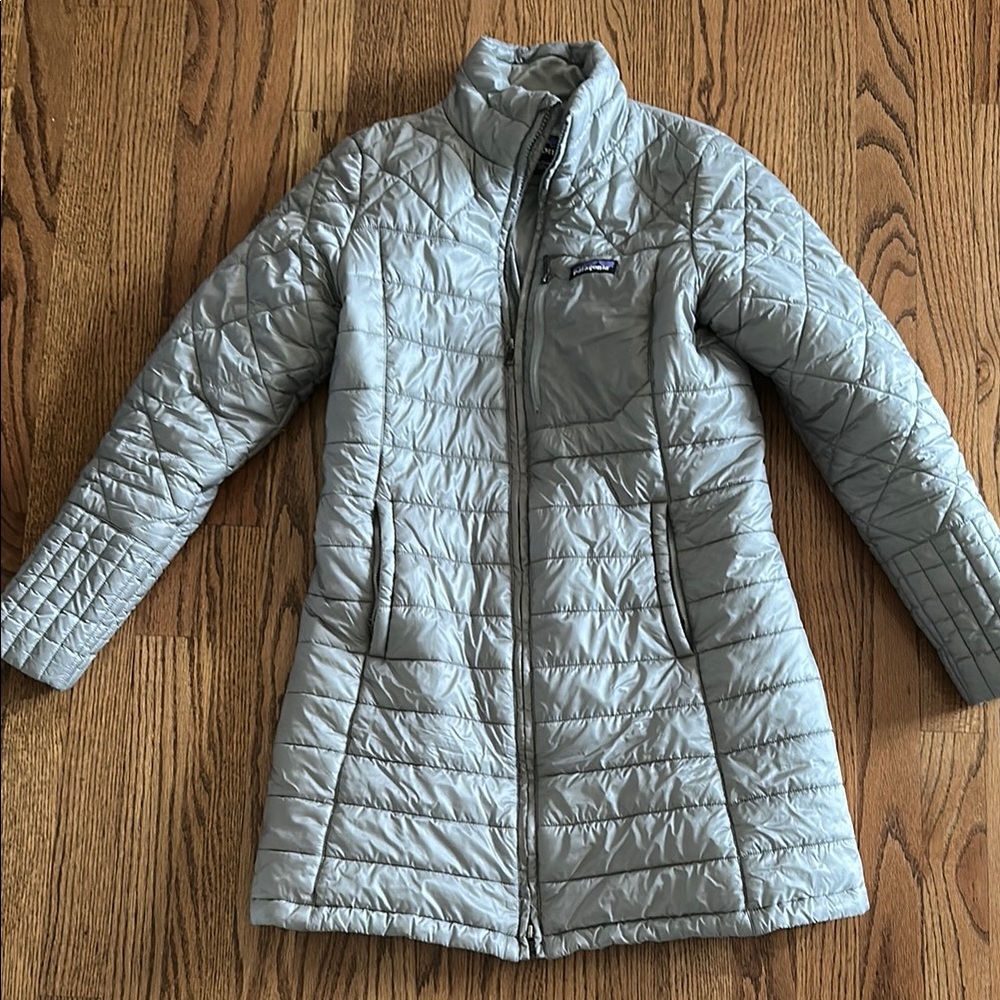 Patagonia Light Gray Quilted Jacket